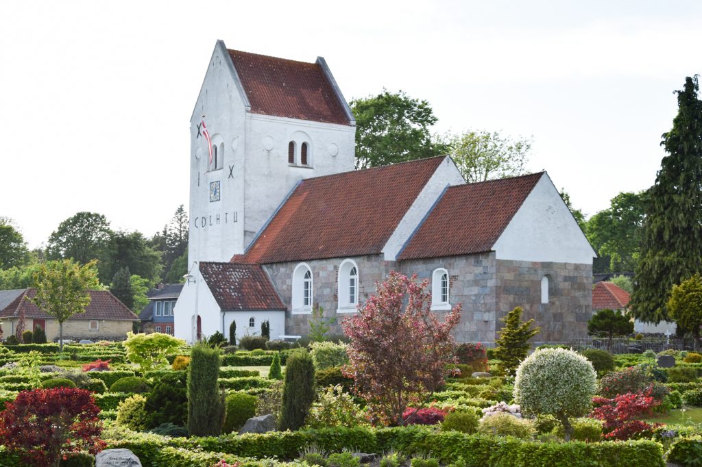 Lindum kirke set sydfra 2023